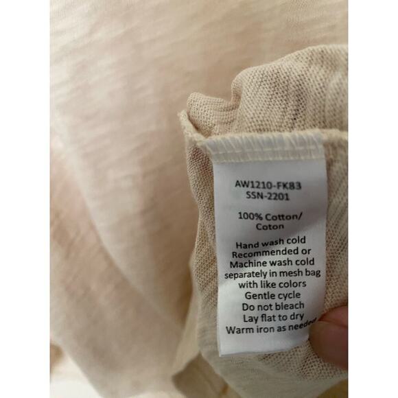 ATM Relaxed V-Neck Coastal Preppy Old Money Basic Women Shirt Coral Stone Powder - Picture 6 of 8